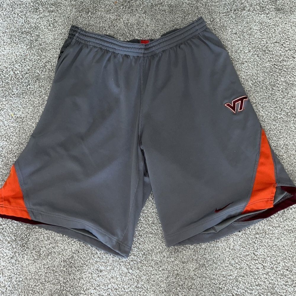 Lined Nike Virginia Tech VT Hokies basketball Kobe bryant logo shorts XL men’s